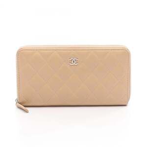 CHANEL Authentic Cream Leather Wallet